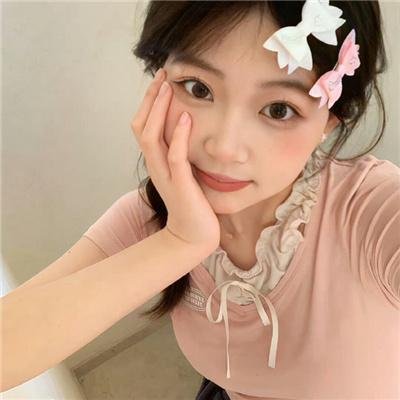 不愿恋爱的雀斑小姐